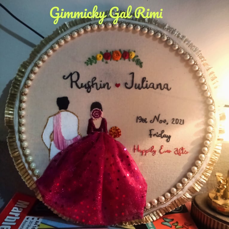Hindu Wedding Couple | Embroidery Hoop