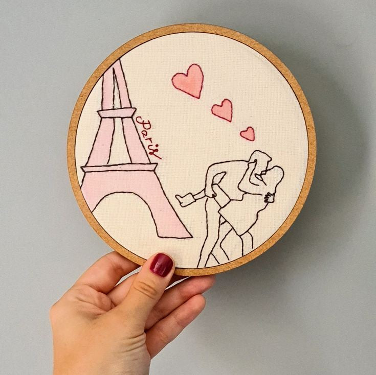 Couple in Paris | Embroidery Hoop