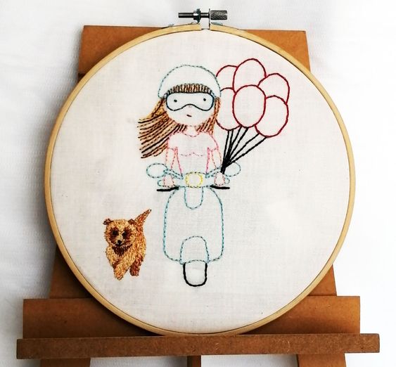Scooty with Beauty | Embroidery Hoop
