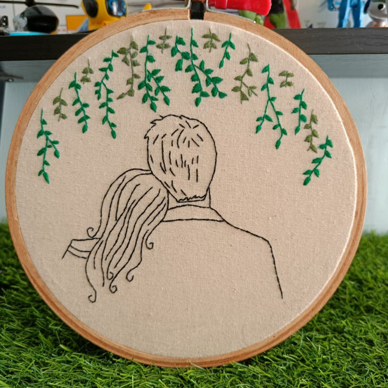 Couple | Embroidery Hoop