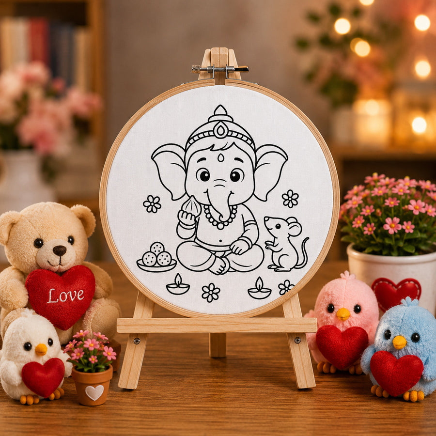 Cute Lord Ganesha Embroidery Hoop – Handmade Ganpati Wall Décor